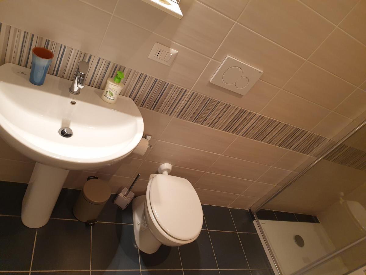 2 Bed Apartment In The Historical Center Pizzo Пиццо Экстерьер фото
