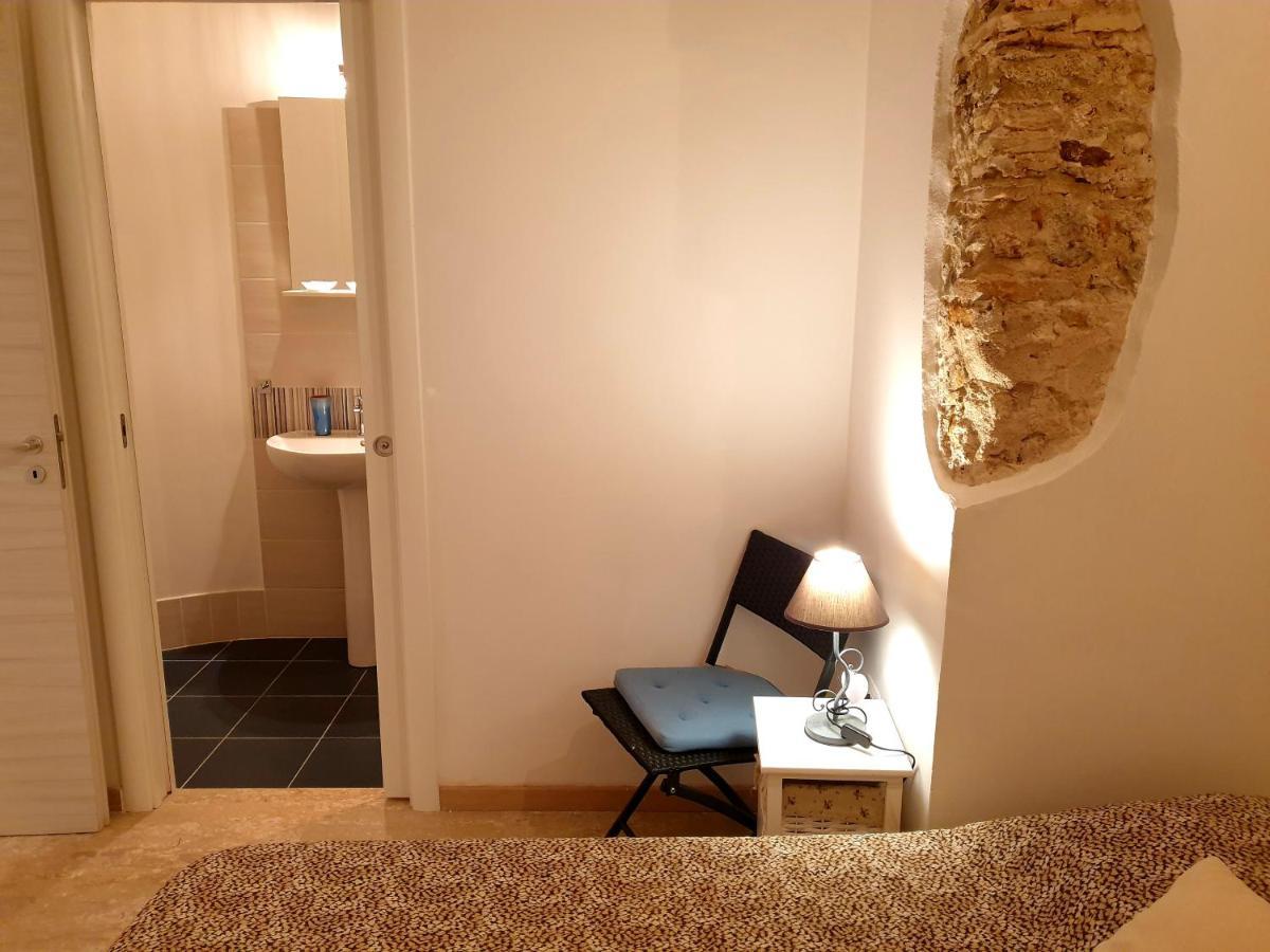 2 Bed Apartment In The Historical Center Pizzo Пиццо Экстерьер фото